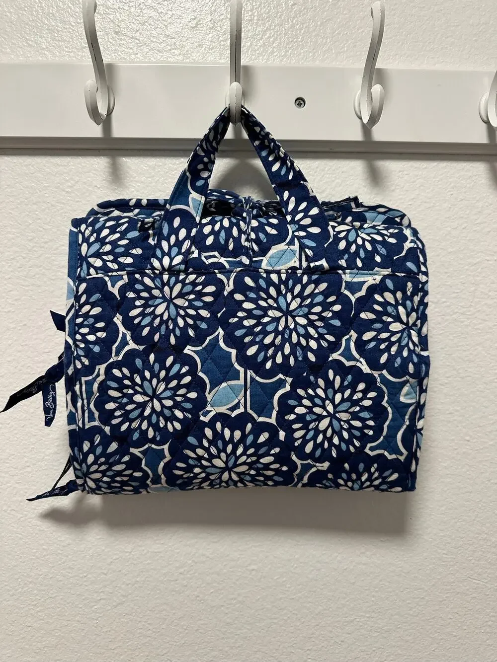 Vera Bradley Quilted Hanging Travel Organizer